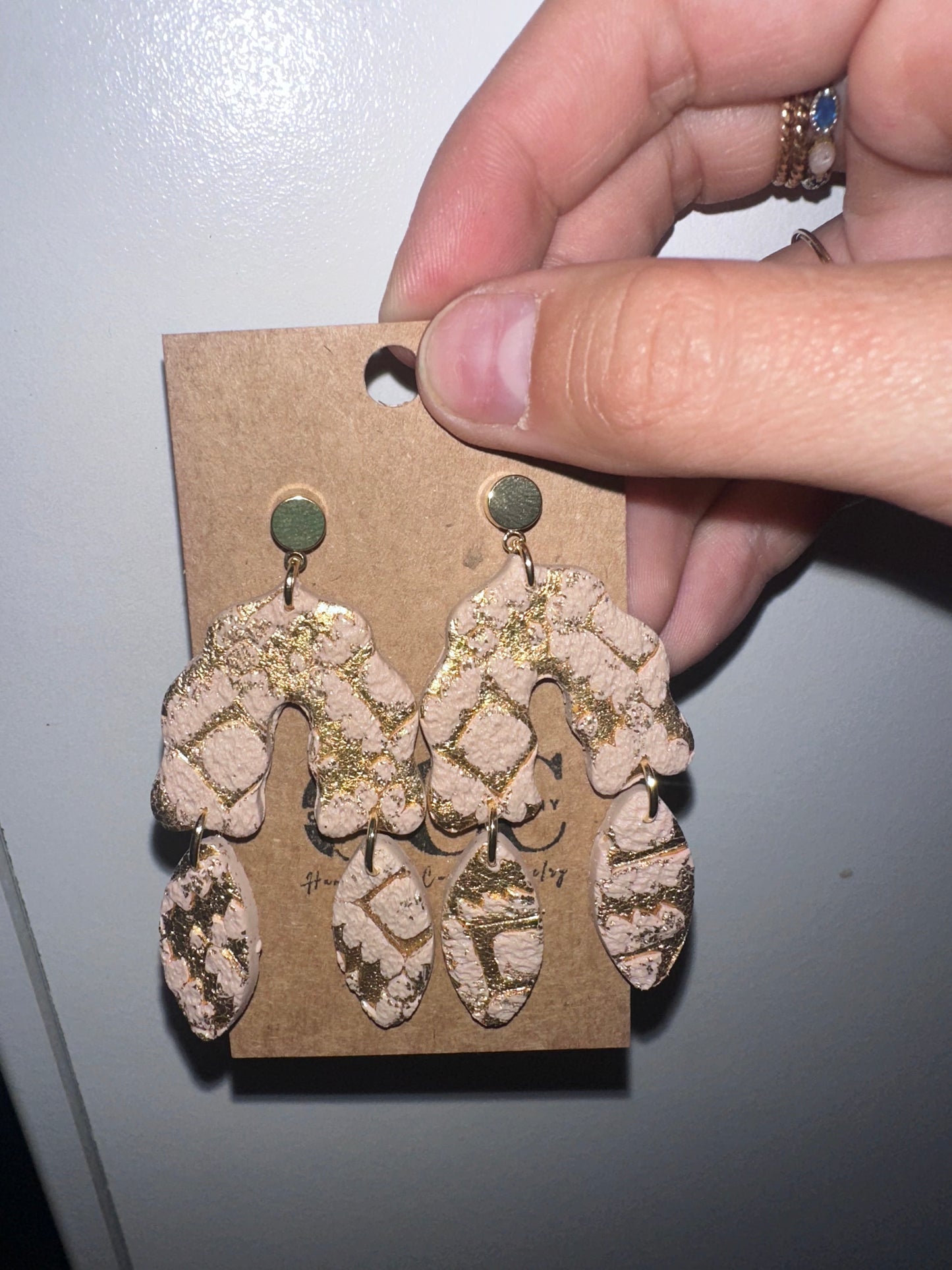 Large Mauve Aztec clay earring