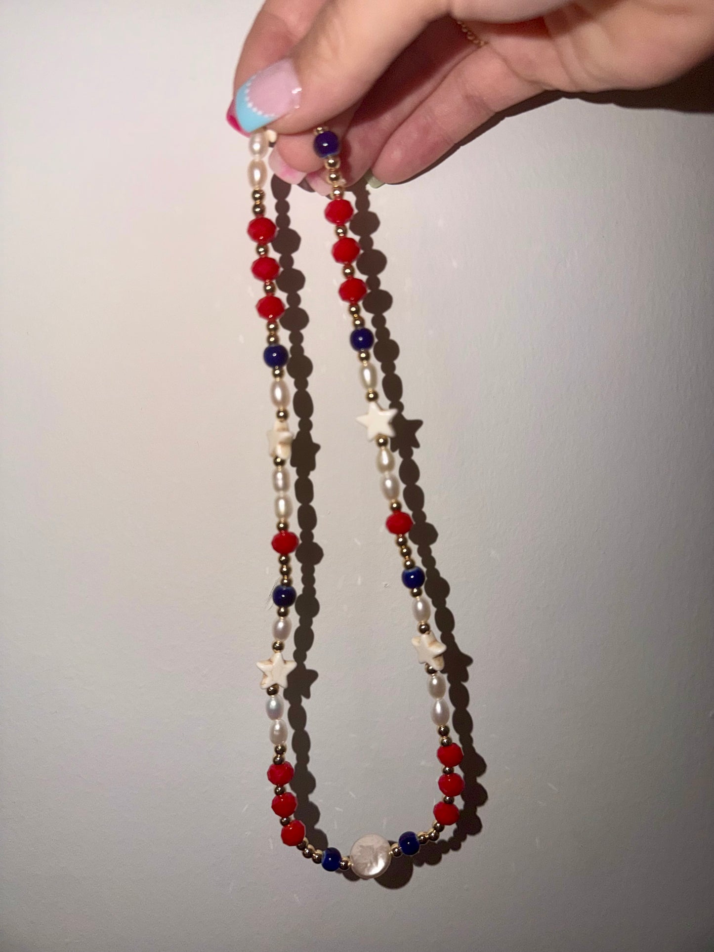 Star bead necklace- stretchy with no clasp 18inches