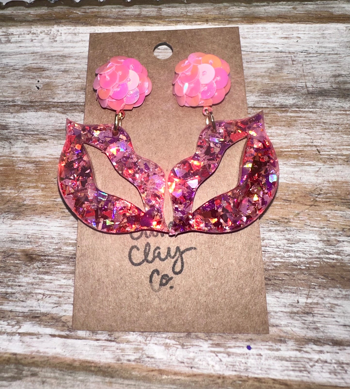 Large lips Valentine earrings
