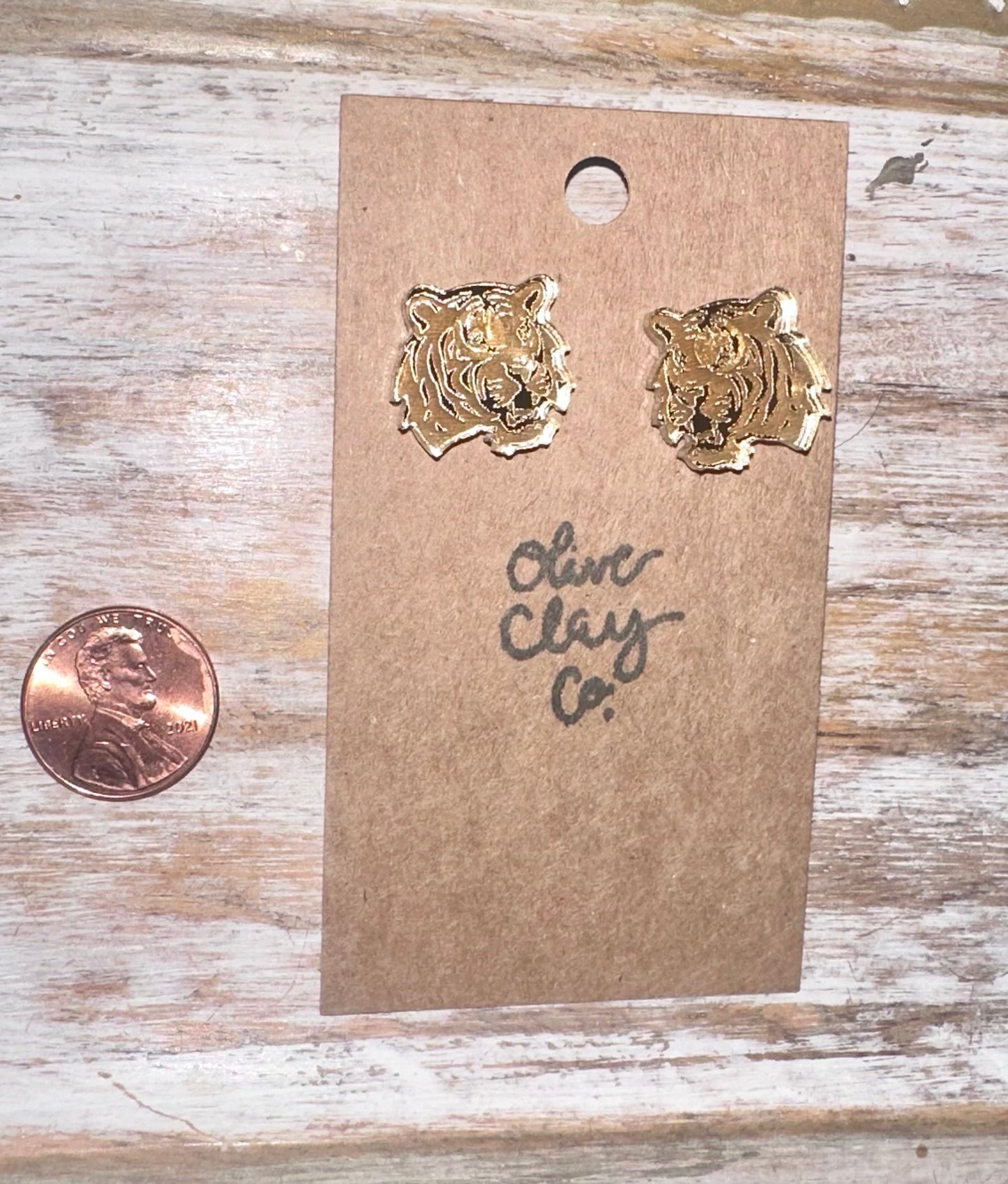 Engraved mirror LSU tiger studs