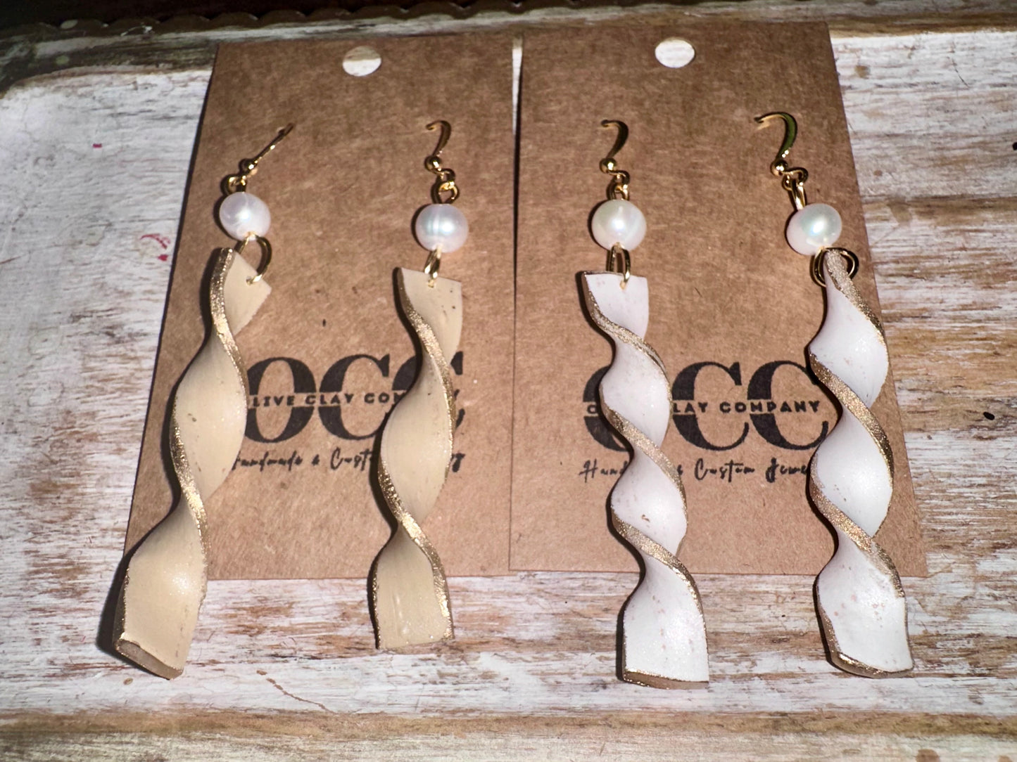 Twisted bar clay pearl earrings