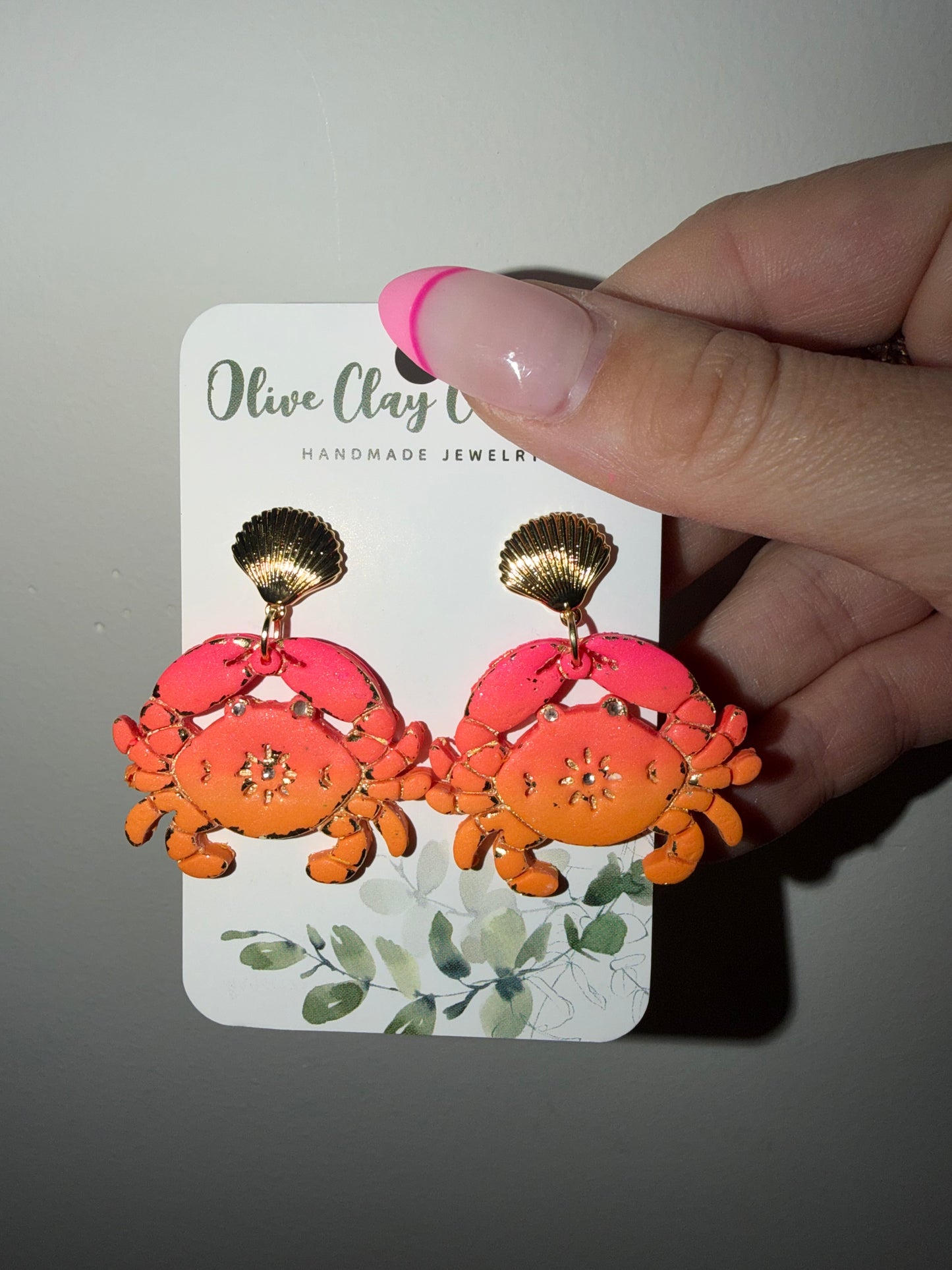 Ombre crab earrings