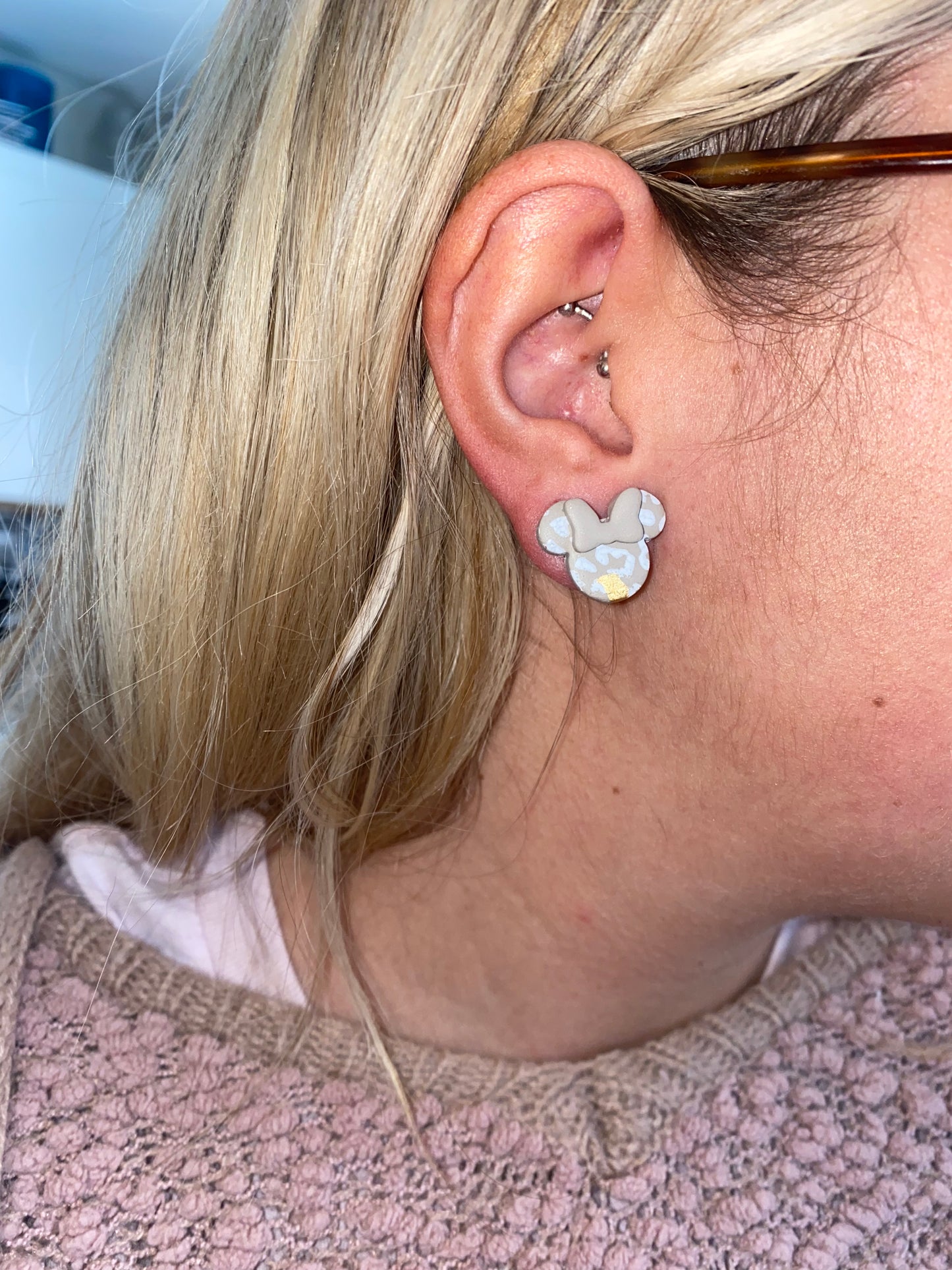 Minnie earrings