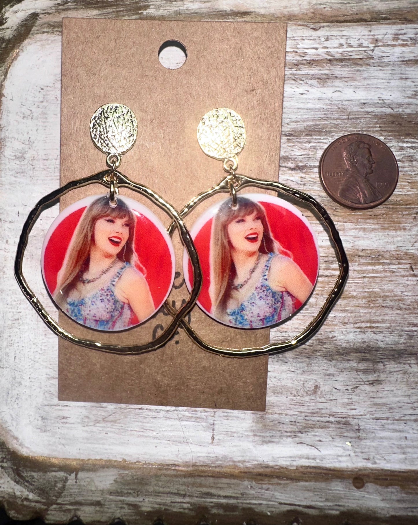 Swift earrings