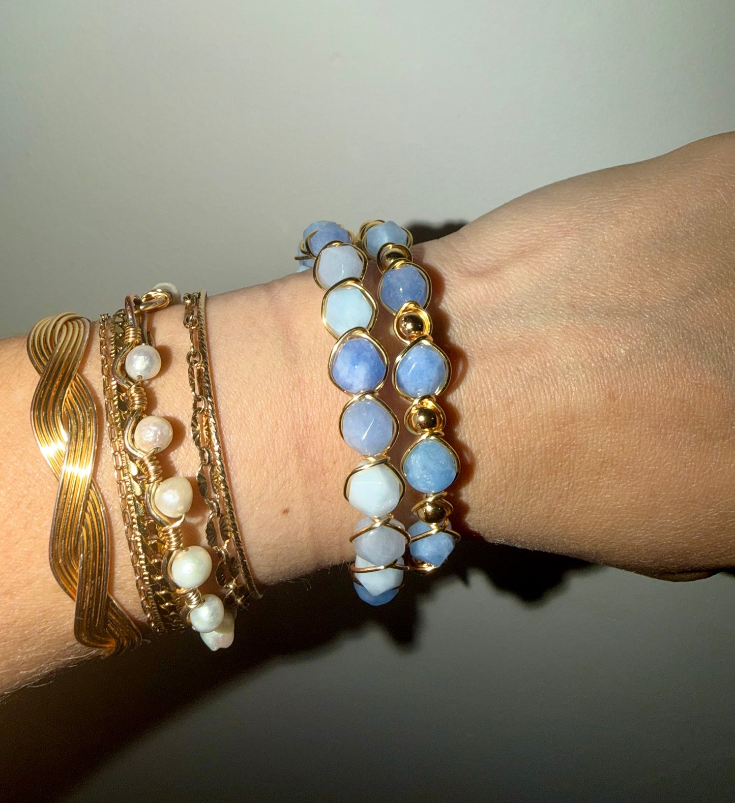 Blue stone wire bracelet