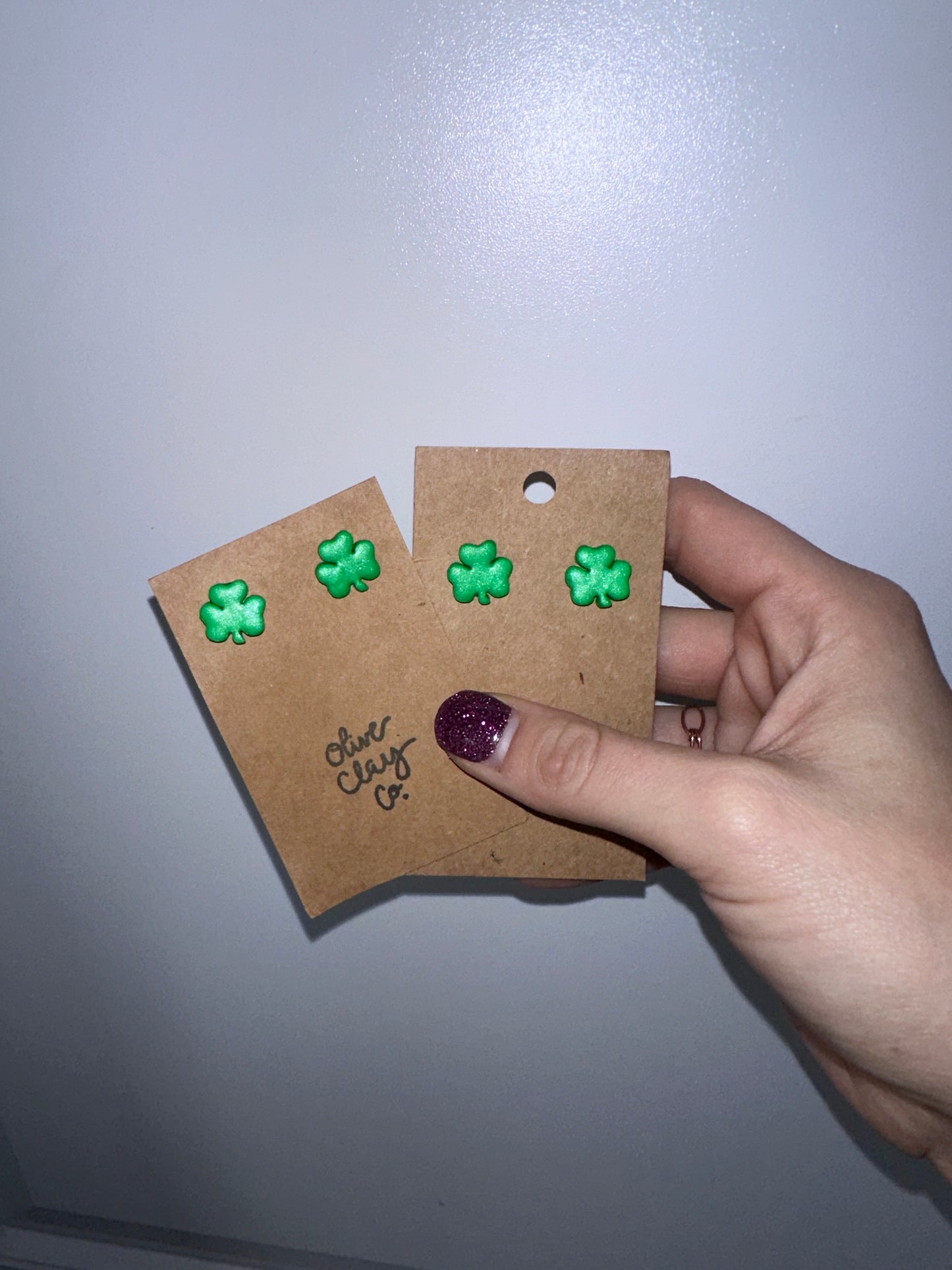 Small clover studs