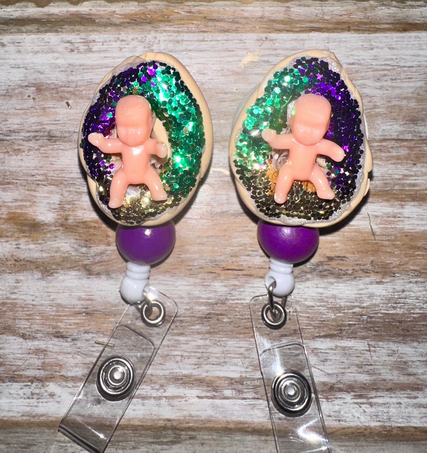King cake badge reel