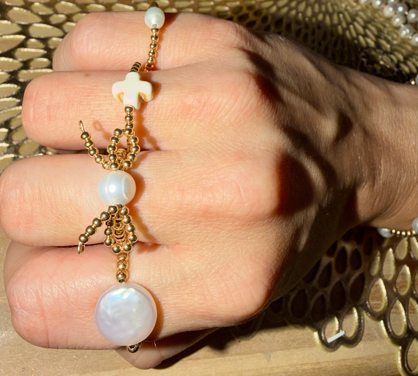 #2 bow Stretchy 14k gold filled non tarnish ring
