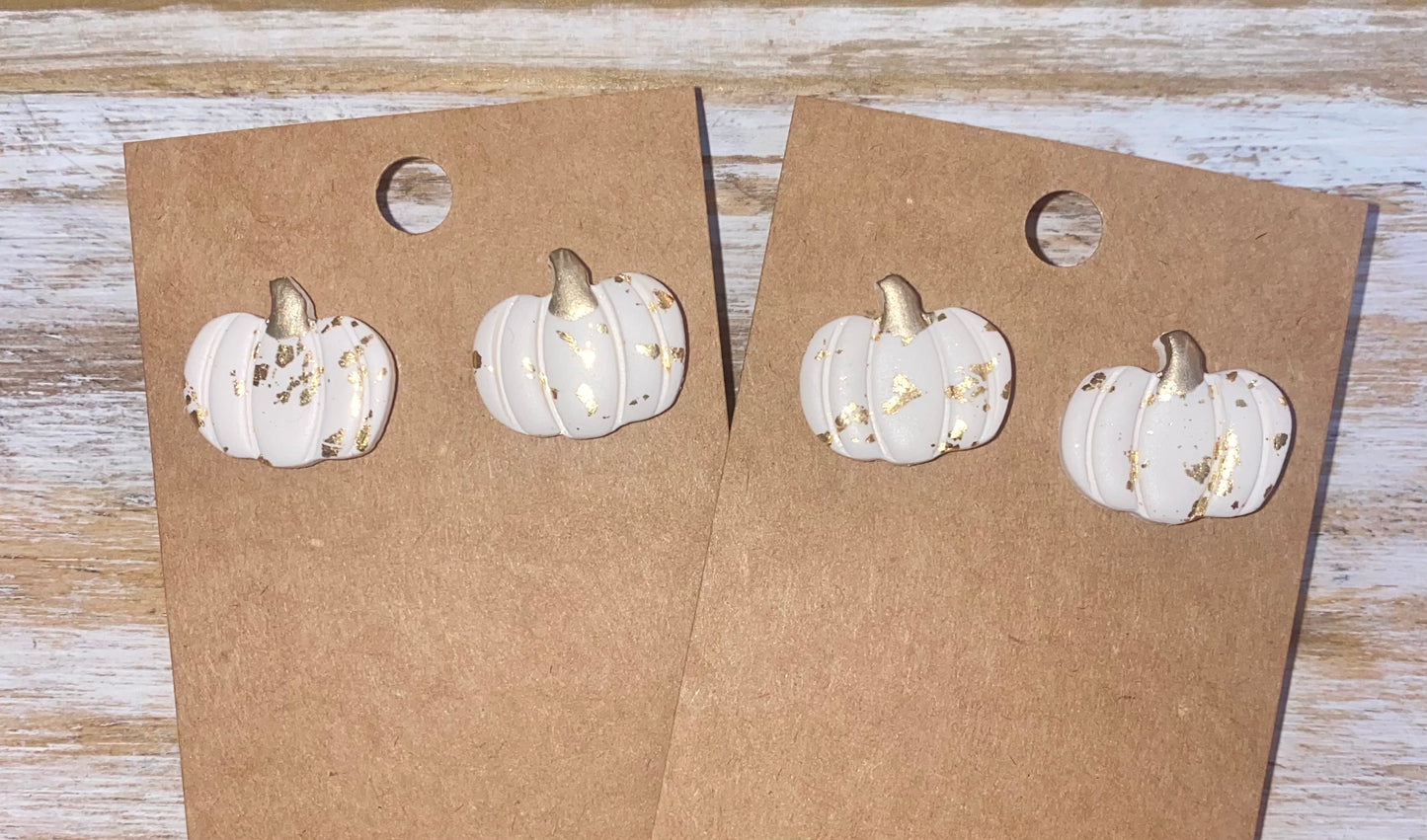 Pumpkin studs