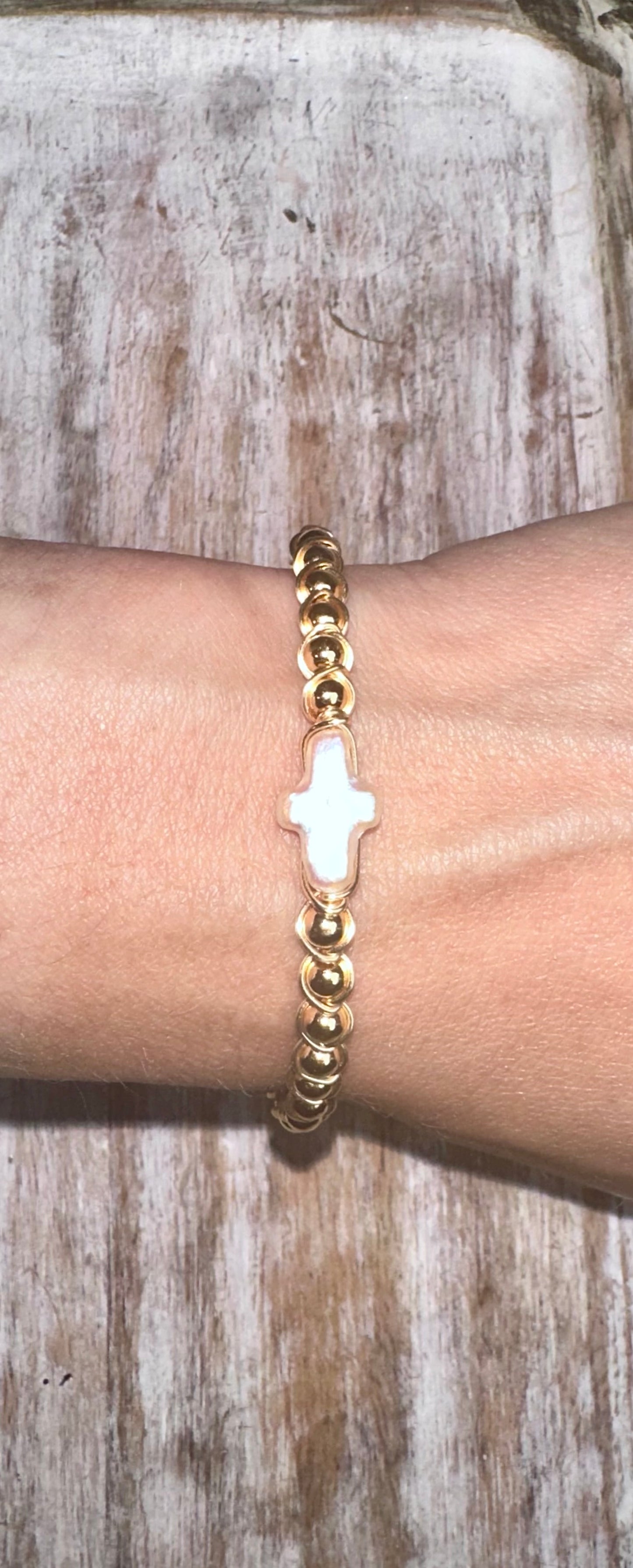 Beaded Freshwater pearl cross wire bracelet