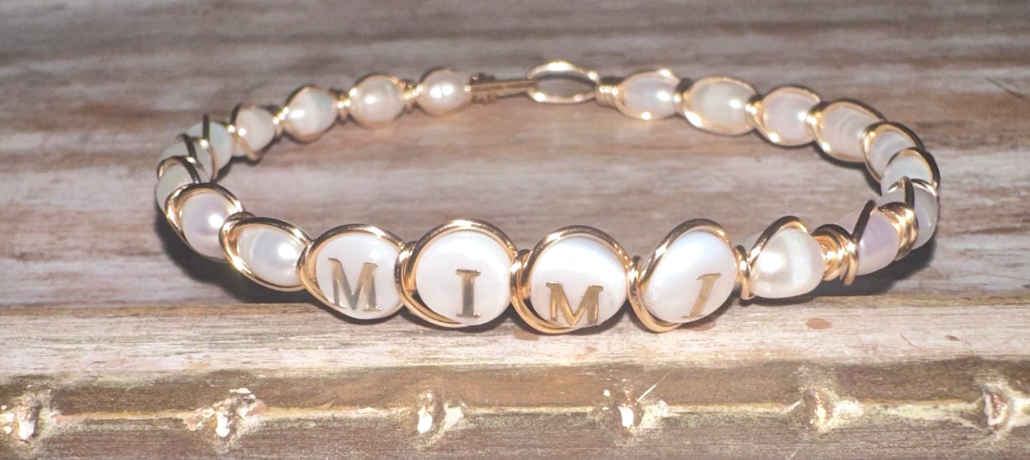Mimi freshwater pearl wire bracelet