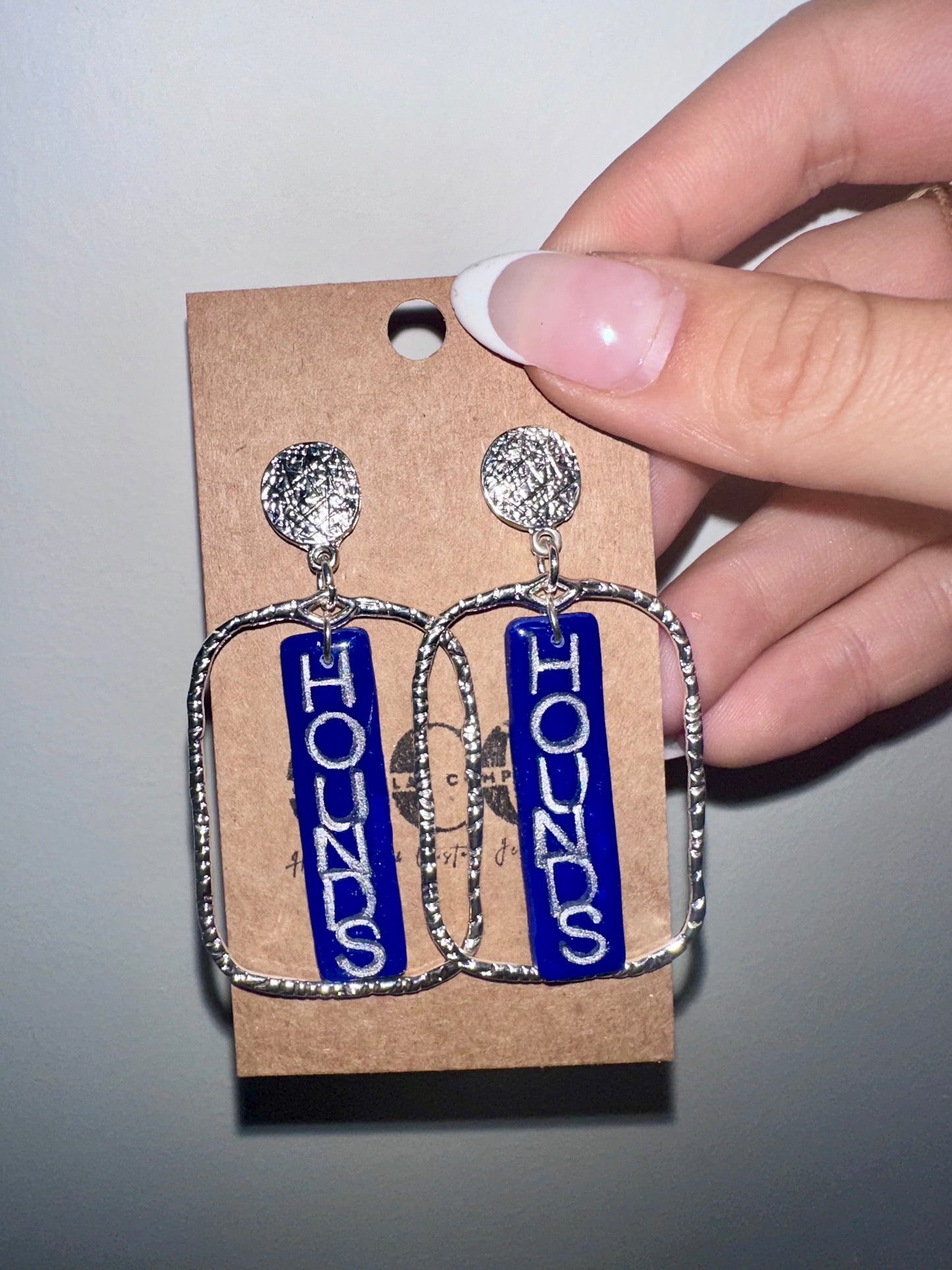Hounds silver earrings