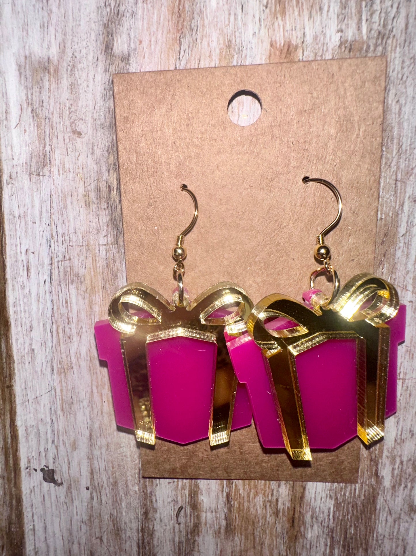 Pink present earrings