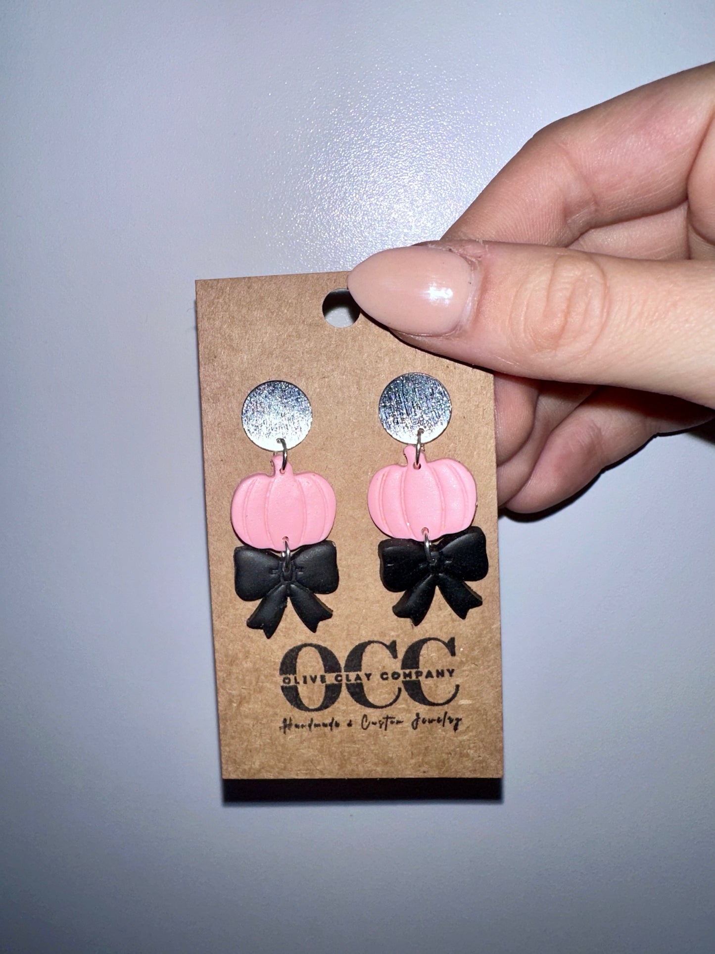 Bow pumpkin clay earrings