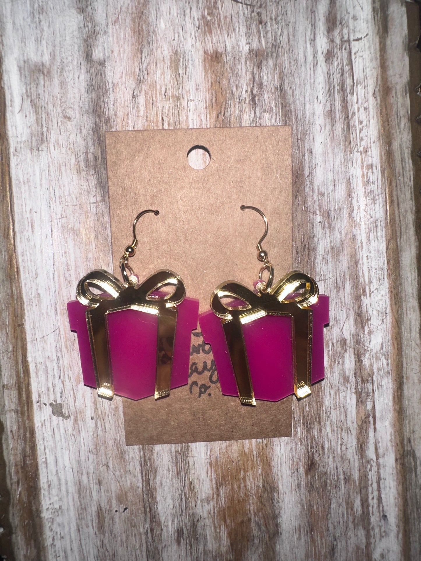 Pink present earrings