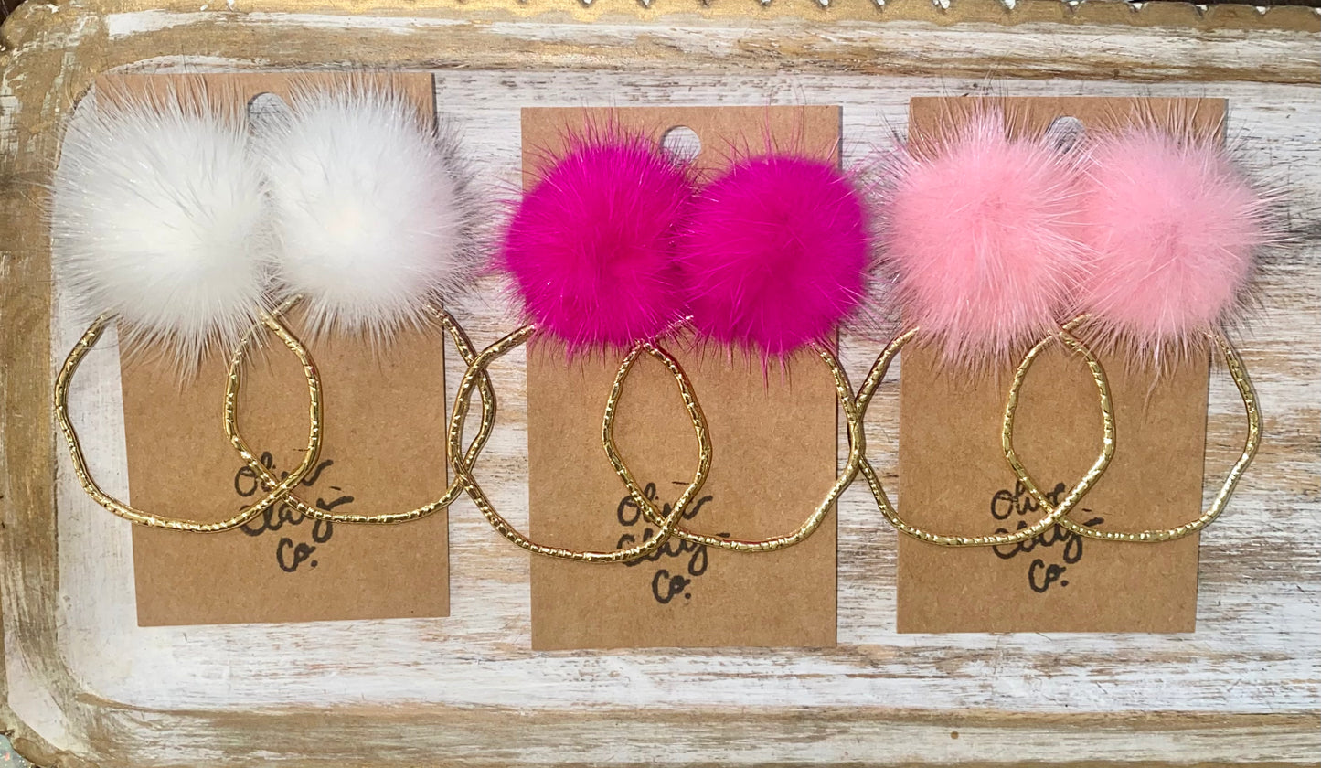 Pom hoops