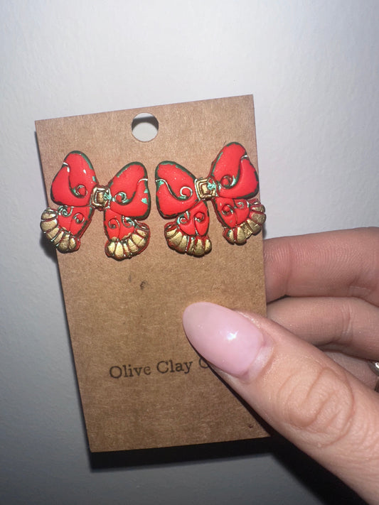 Bow stud earrings