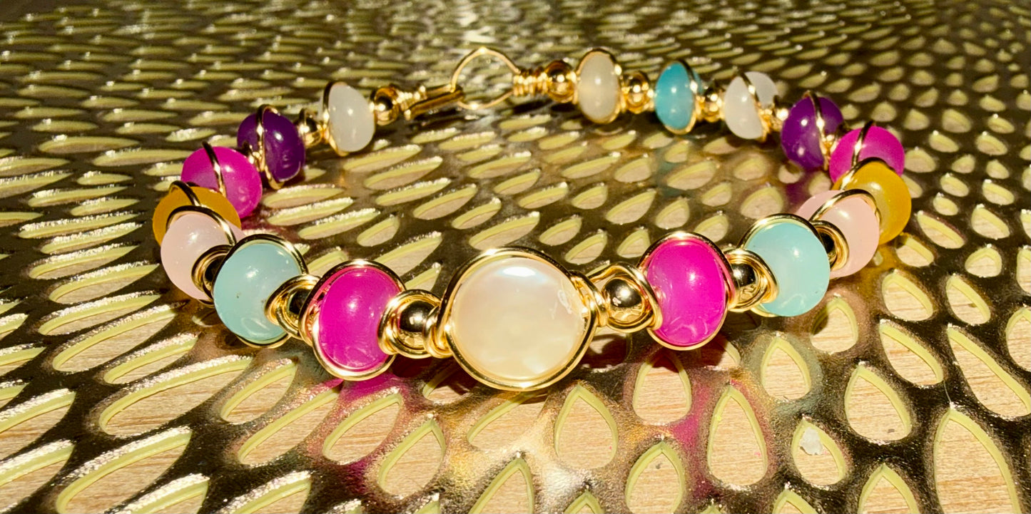 Rondelle beads wire bracelet with gold spacer beads