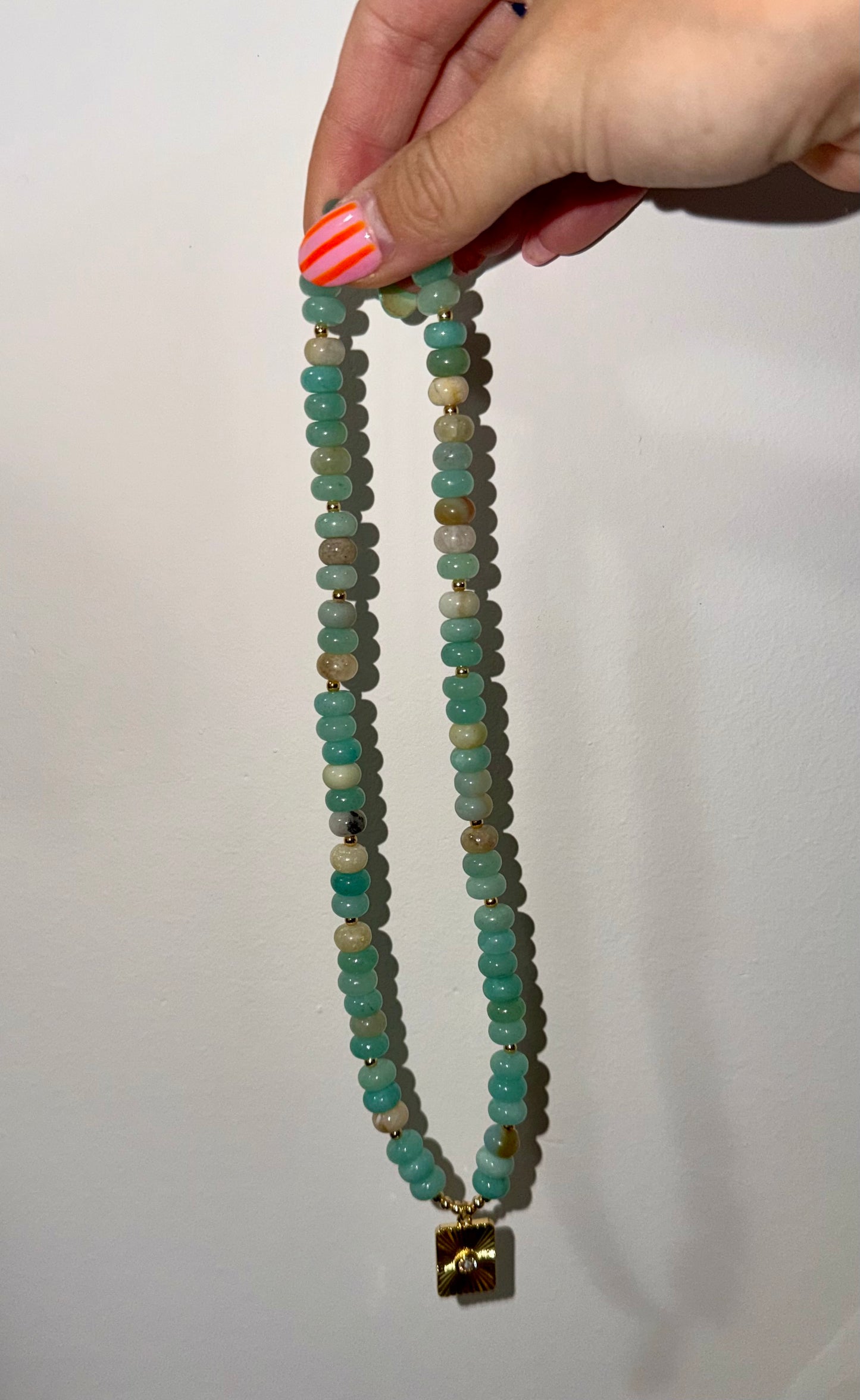 Rondelle blues bead necklace- stretchy with no clasp 18inches