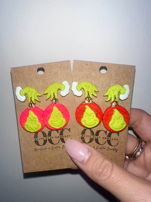 Grnch hand earrings