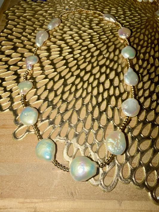 18 inch 14k gold filled stretchy necklace- no clasp