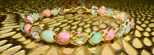 Multicolor wire bracelet