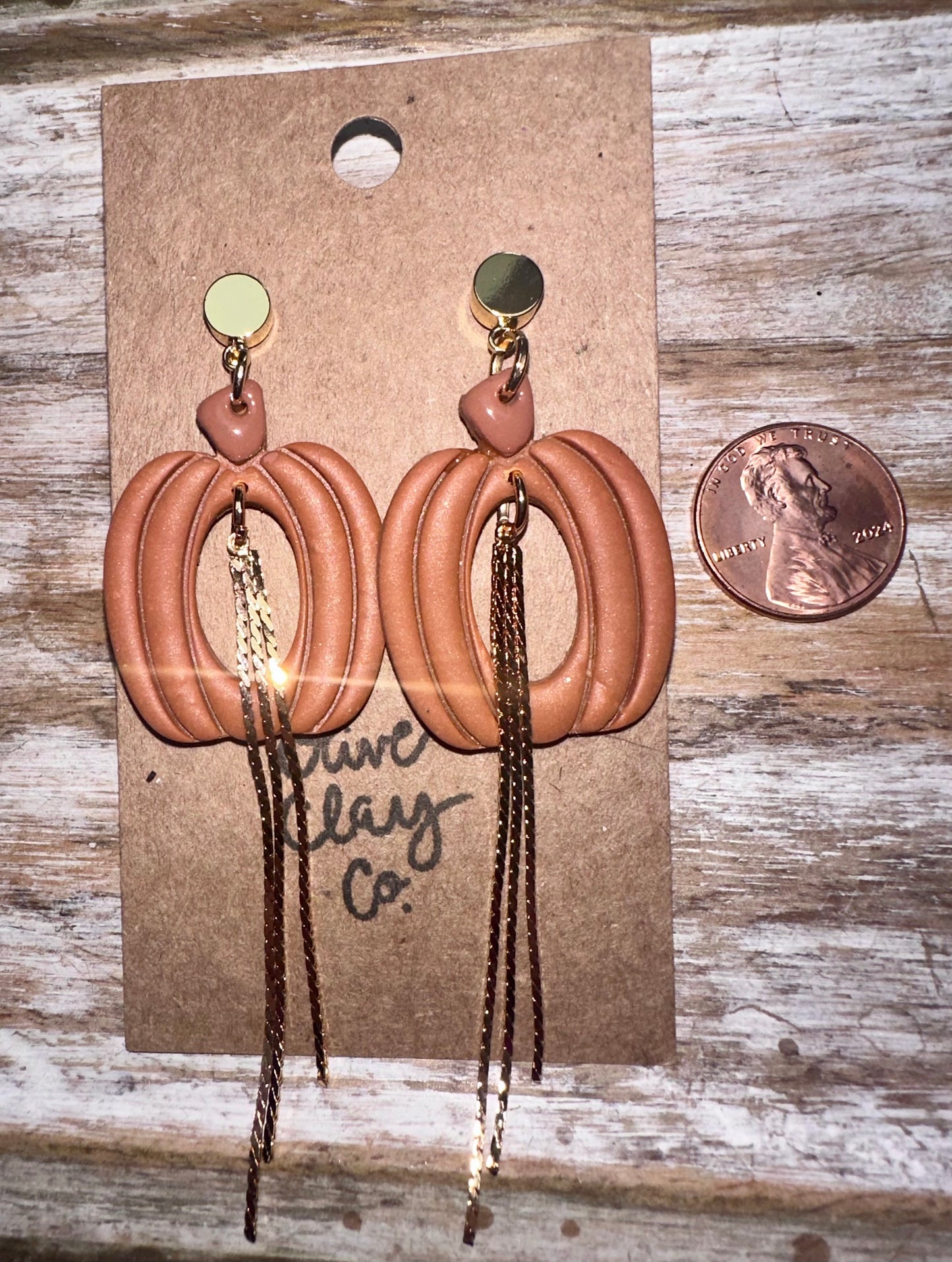 Fringe Pumpkin clay earrings