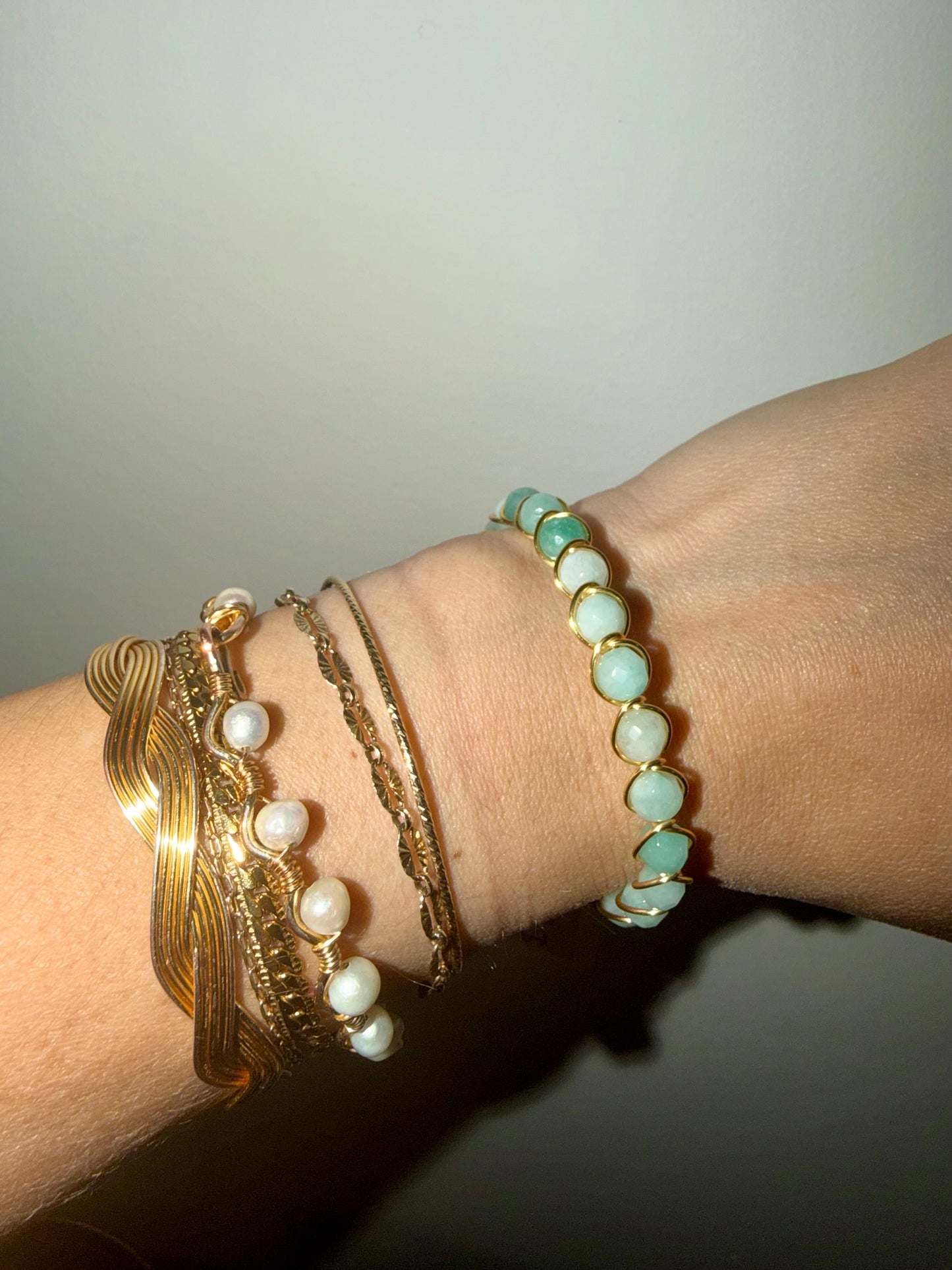 Aqua stone wire bracelet