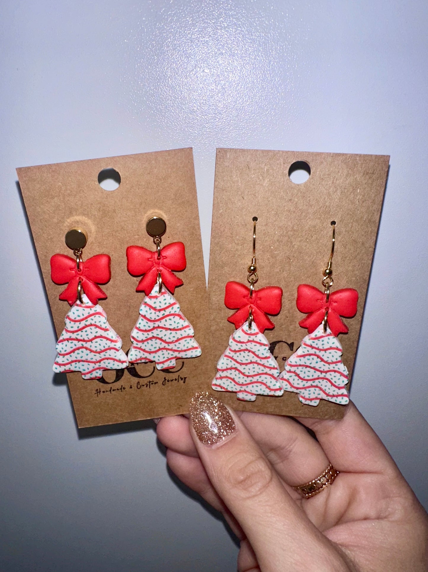 Bow Debbie cake earrings