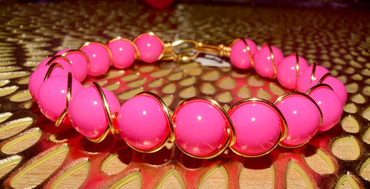 Large hot pink wire bracelet