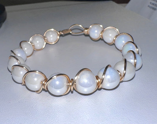 Large Pearls wire wrapped bracelet