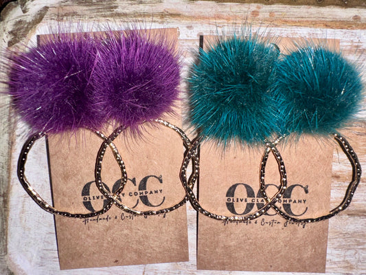 Pom hoops