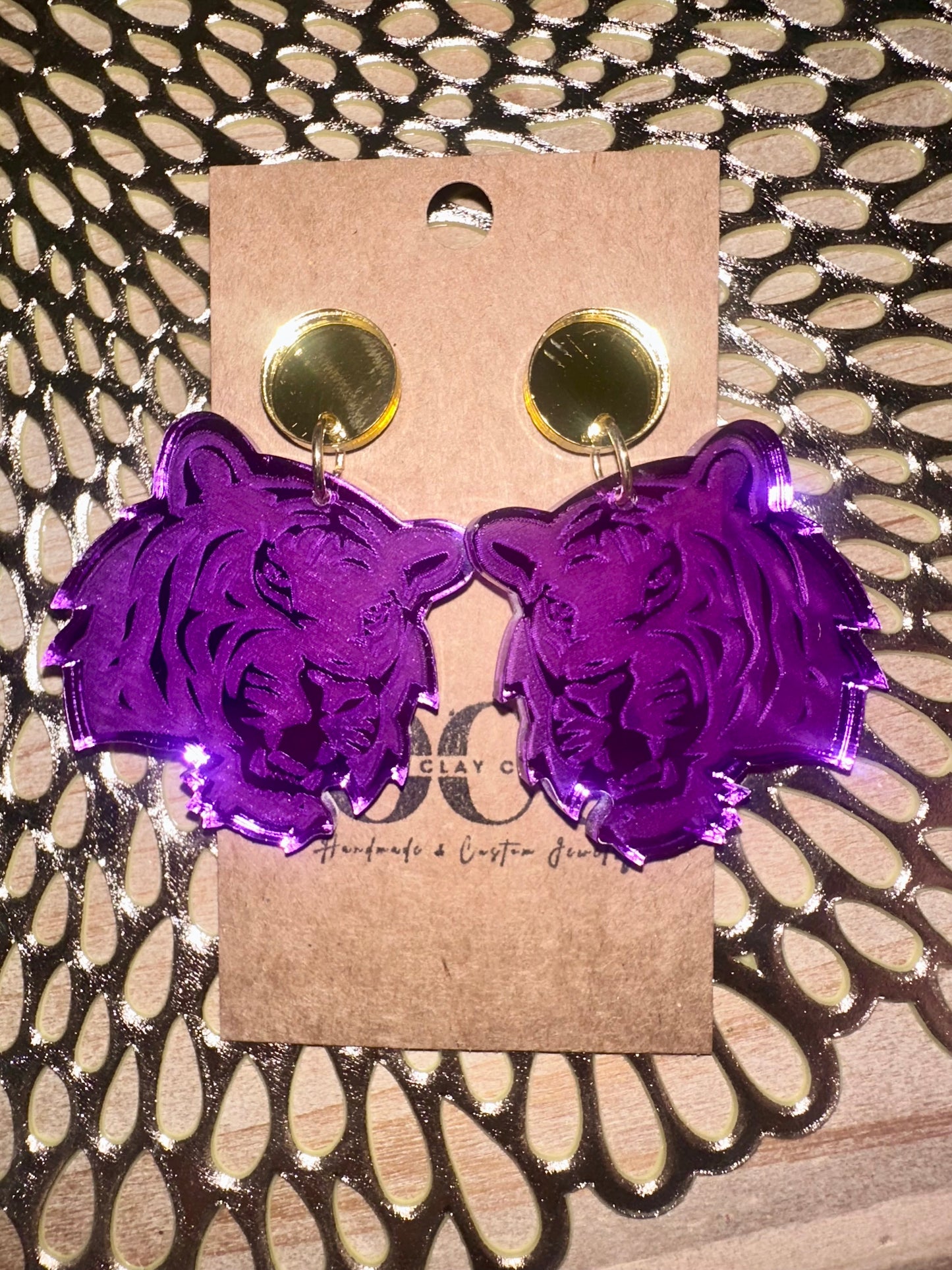 Engraved tiger earrings