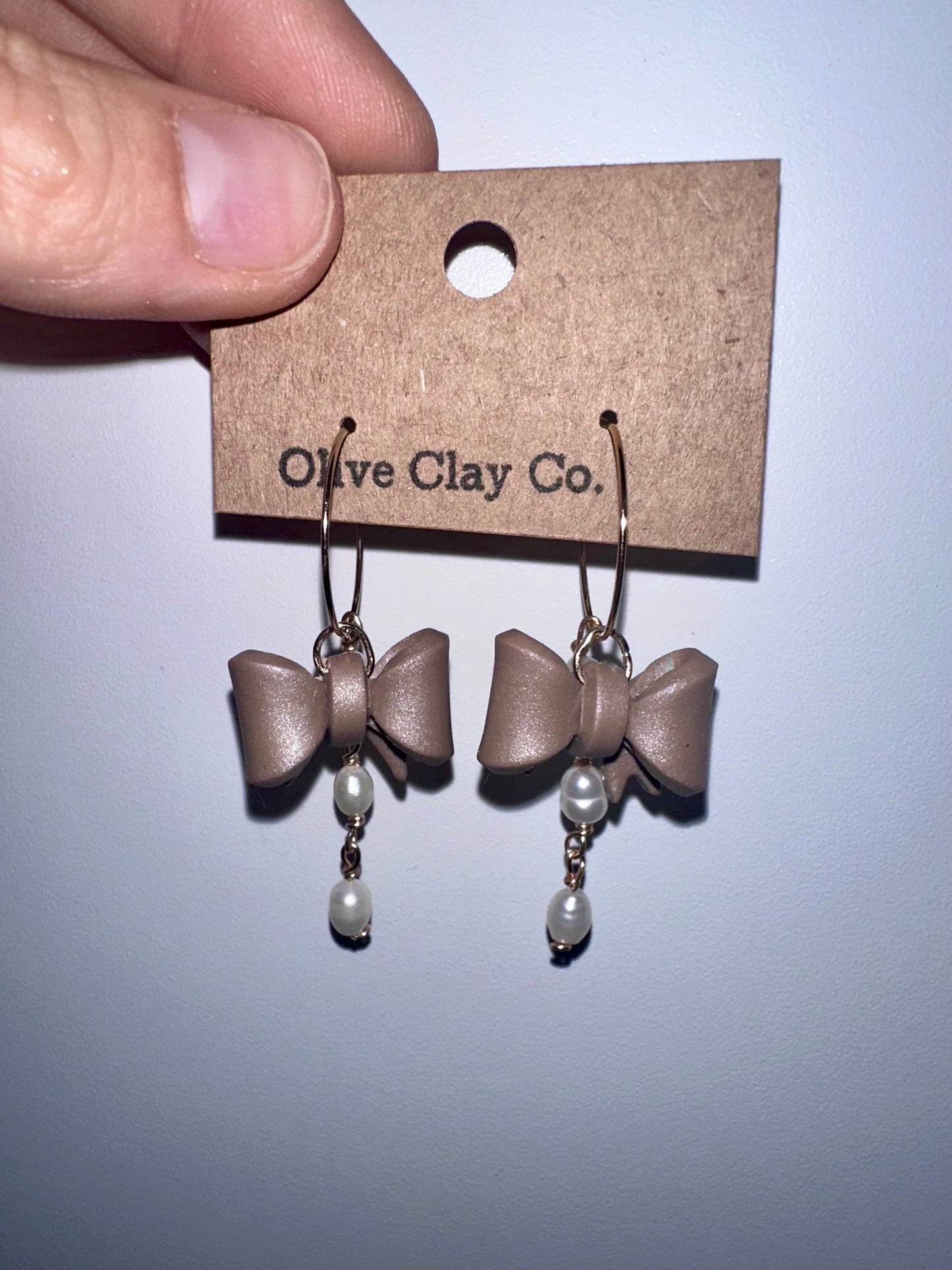 Hoop Bow clay earrings