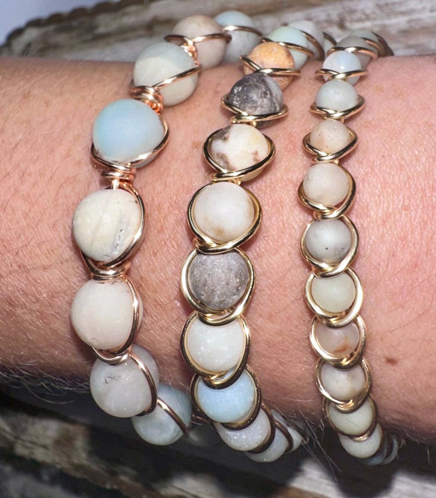 Neutral beaded wire bracelet - 3 sizes available