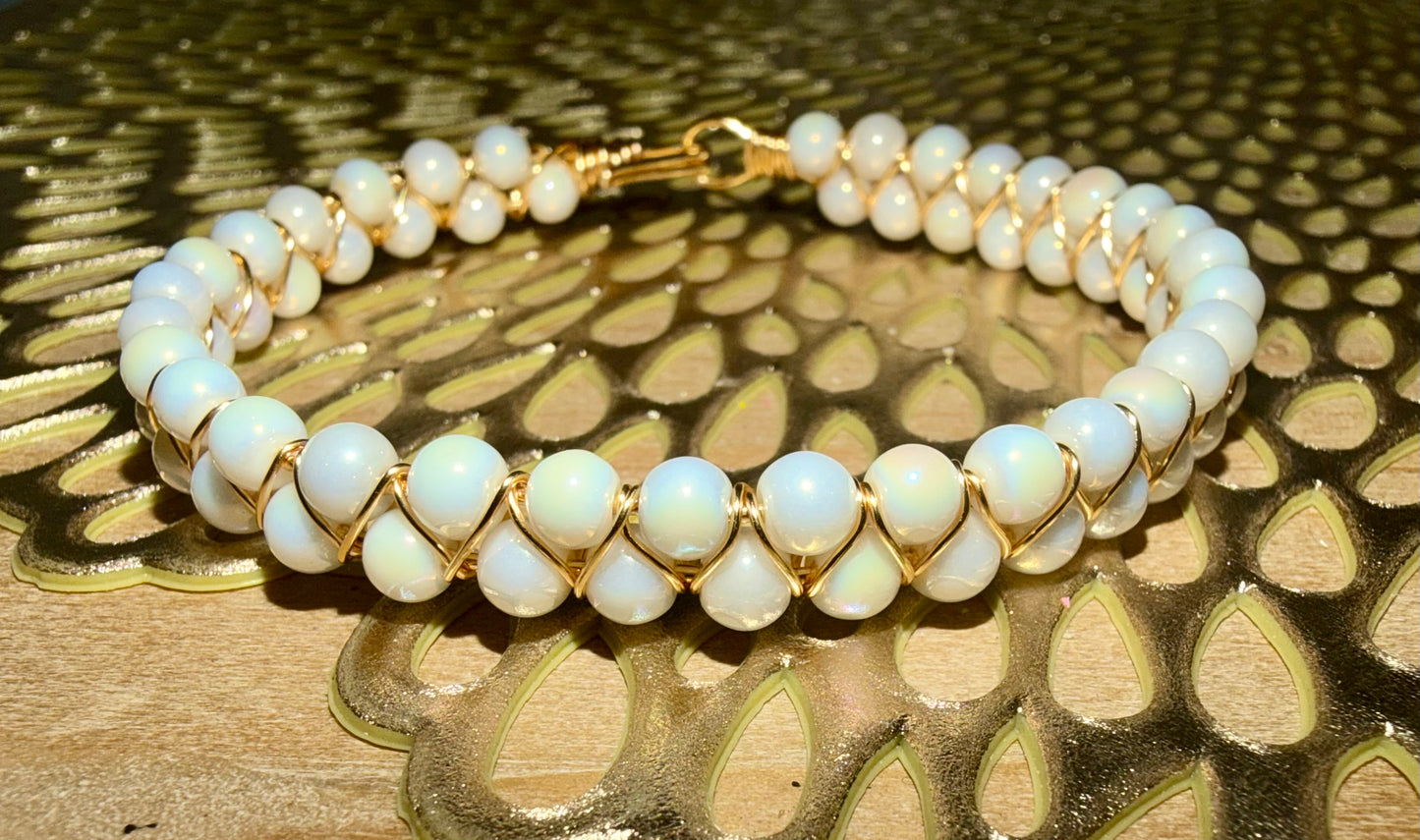 Double pearl beaded gold plated wire bracelet