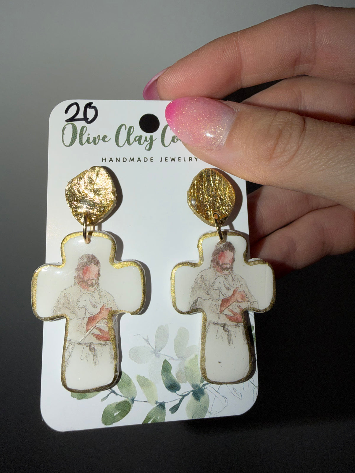 Clay cross dangles