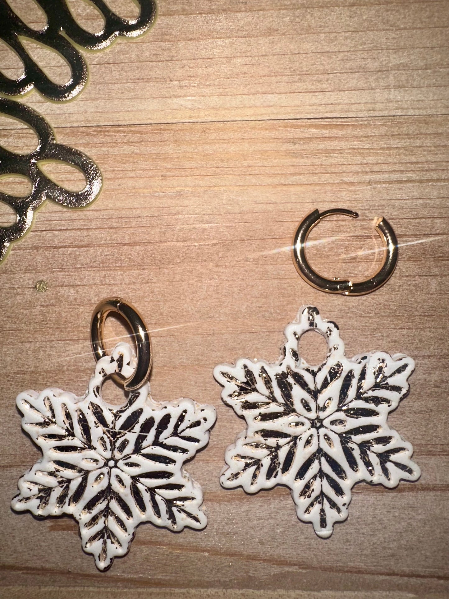 Snowflake hoops