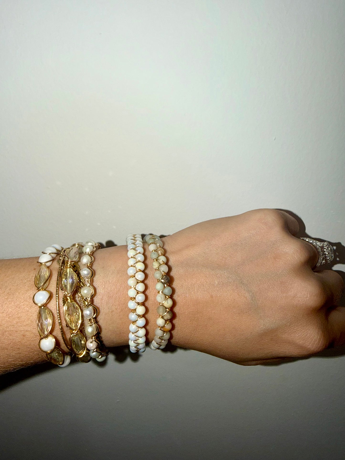 Double pearl beaded gold plated wire bracelet