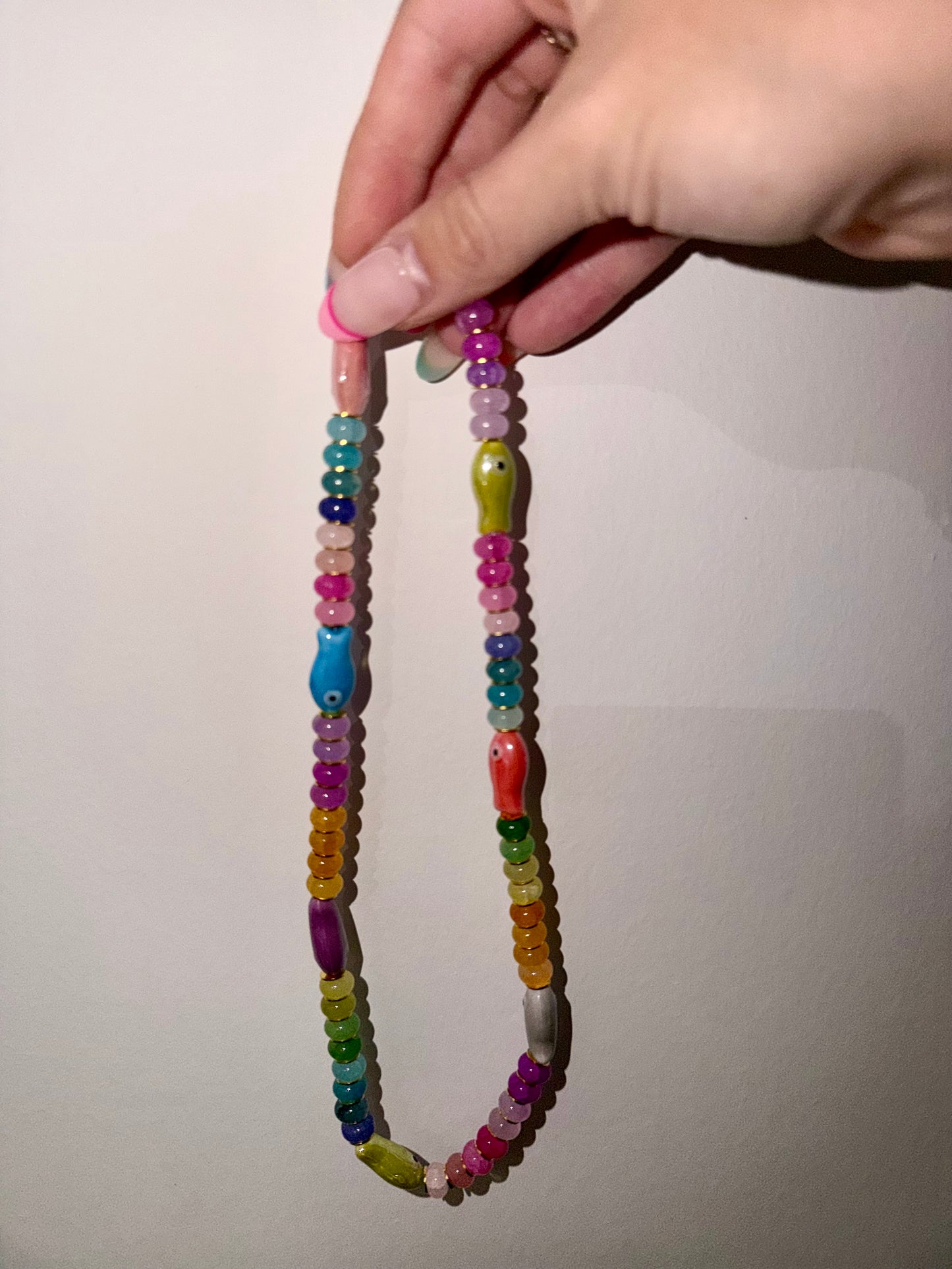 Rondelle fish bead necklace- stretchy with no clasp 18inches