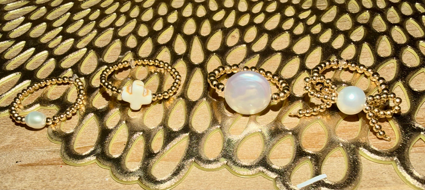 #2 bow Stretchy 14k gold filled non tarnish ring