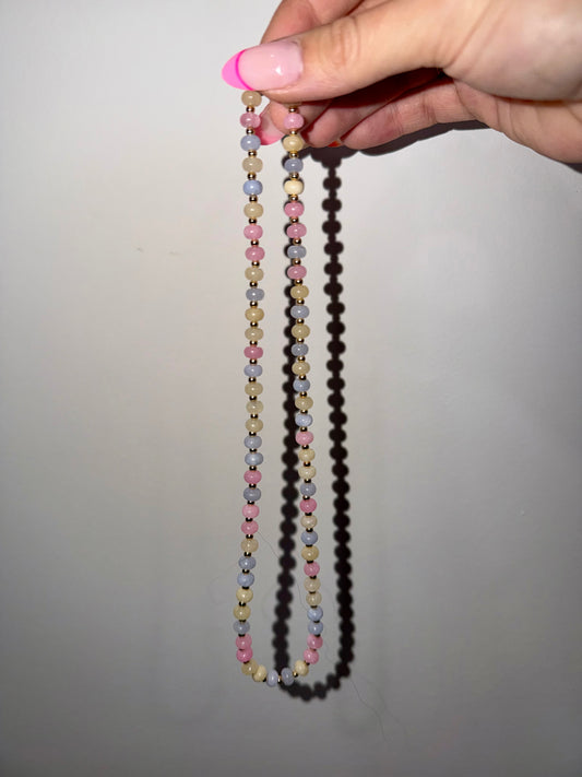 Rondelle bead necklace- stretchy with no clasp 18inches