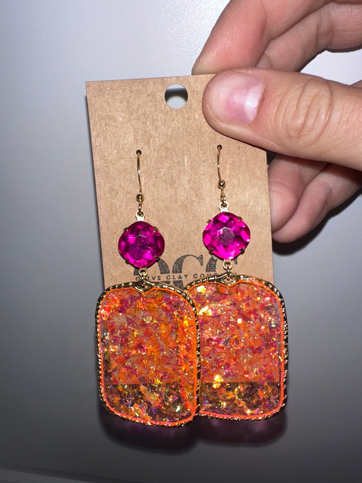 Large resin hoops- gold