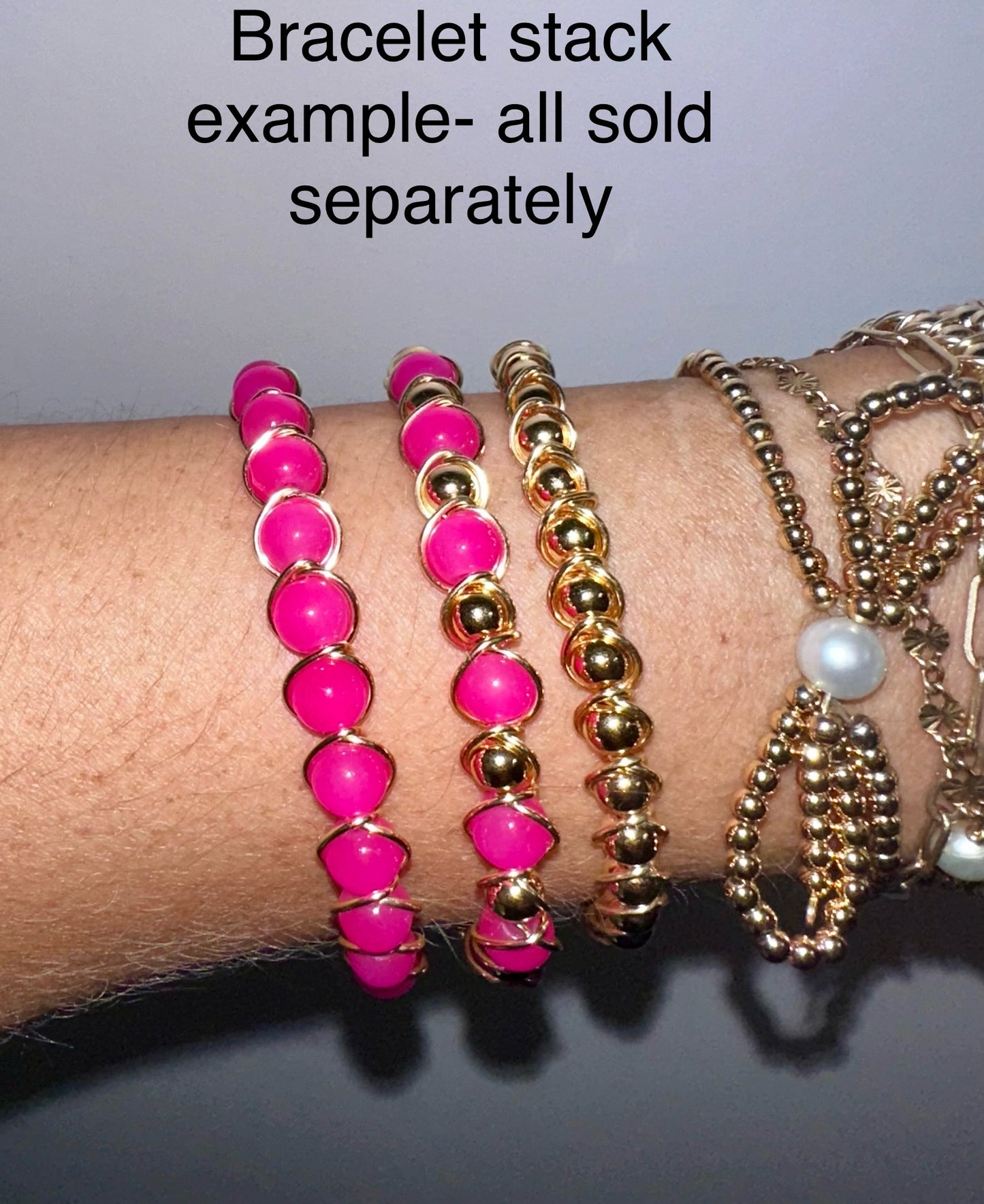 Hot pink & Gold beaded wire bracelet