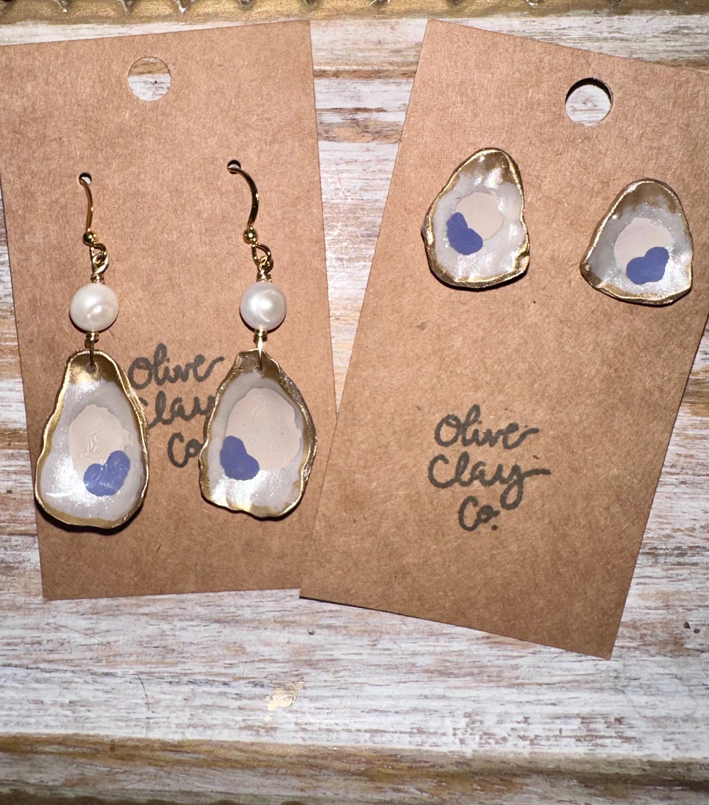 Oyster dangle clay earrings