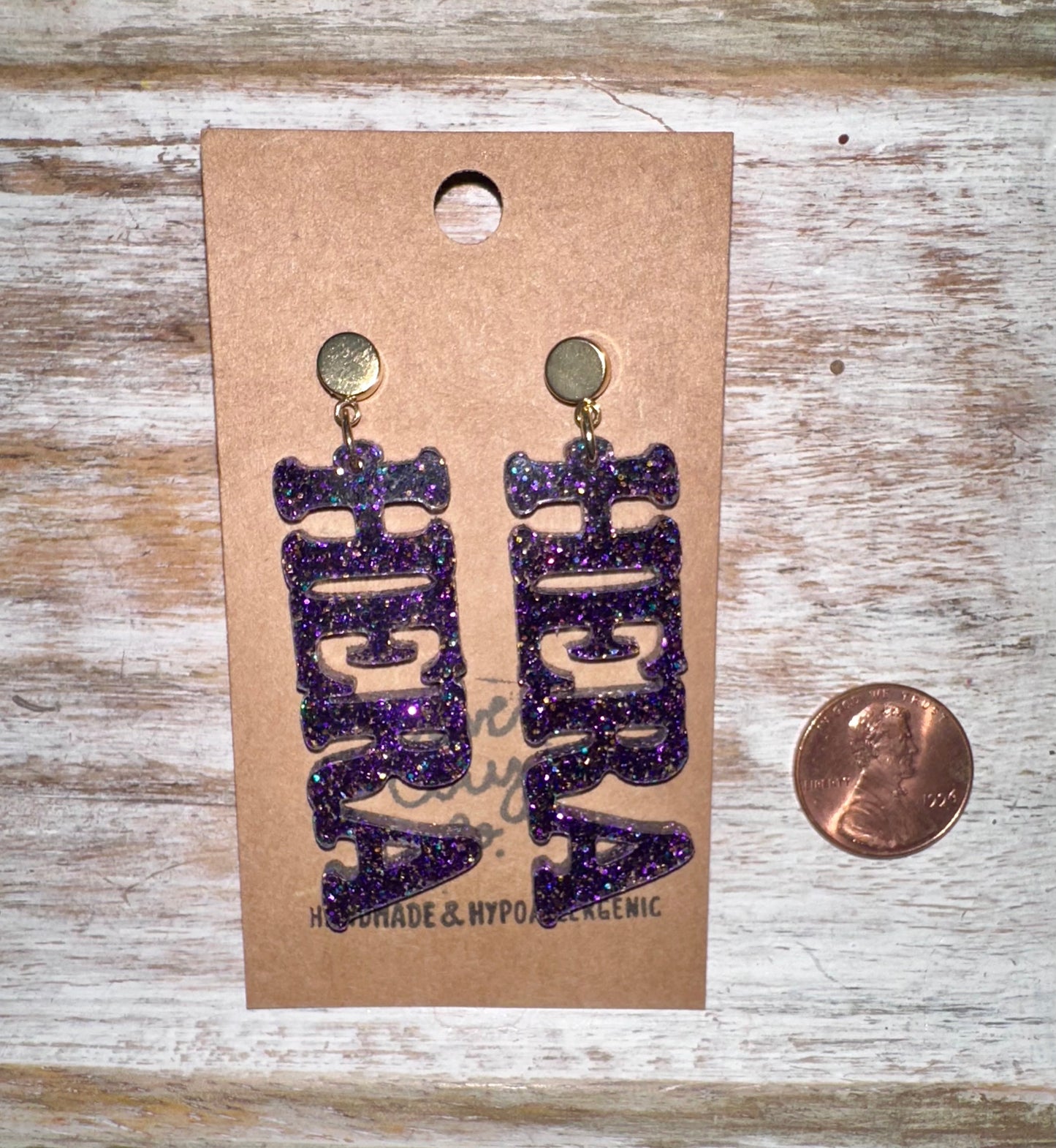 Hera group acrylic earrings